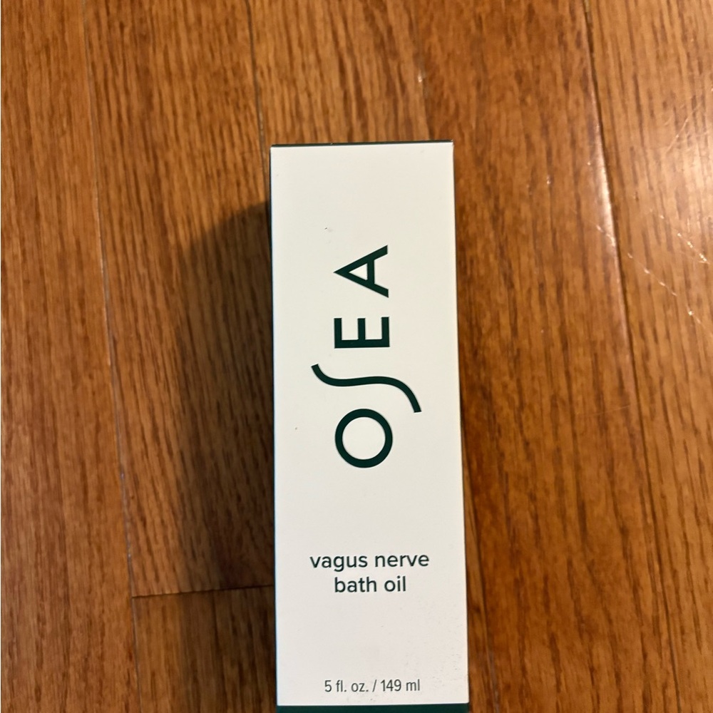 OSEA vagus nerve bath oil NIB
